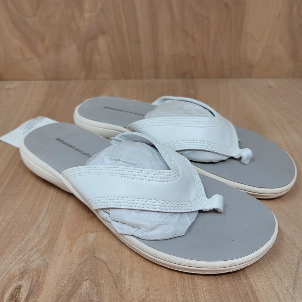 Amazon Essentials Women's Flip Flops Sz 6 M Sandals White Casual